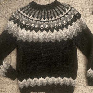 Authentic Handknit Icelandic Lopapeysa - Grey Fair Isle